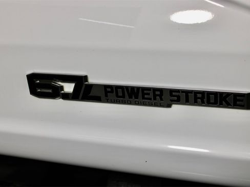 Used 2024 Ford F250 Lariat image 12