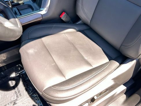 Used 2026 Chevrolet Silverado 1500 LT Trail Boss w/ Convenience Package II AWD/4WD image 14