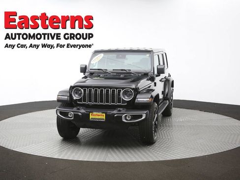 Used 2025 Jeep Wrangler Unlimited Sahara image 54