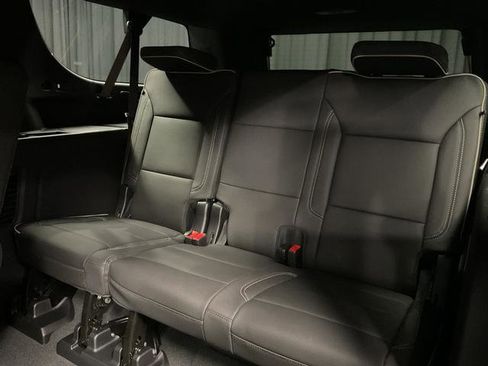New 2026 Chevrolet Suburban Premier w/ Sun And Tow Package AWD/4WD image 11