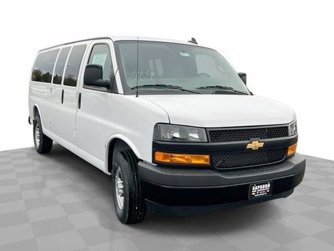 New 2026 Chevrolet Express 3500 LS RWD image 1