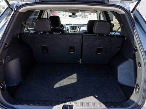 Used 2023 Chevrolet Equinox LT image 9