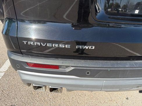 Used 2026 Chevrolet Traverse LT AWD/4WD image 8