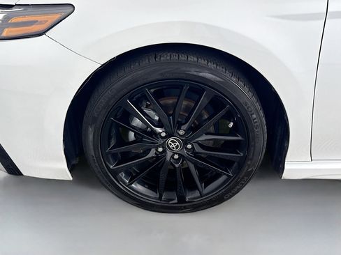 Used 2023 Toyota Camry XSE image 38