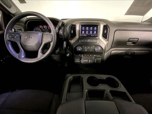 Used 2026 Chevrolet Silverado 1500 Custom Trail Boss w/ Dark Appearance Package AWD/4WD image 15