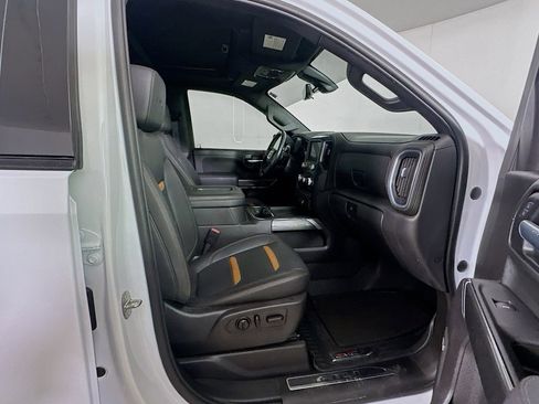 Used 2021 GMC Sierra 1500 AT4 w/ AT4 Value Package AWD/4WD image 12