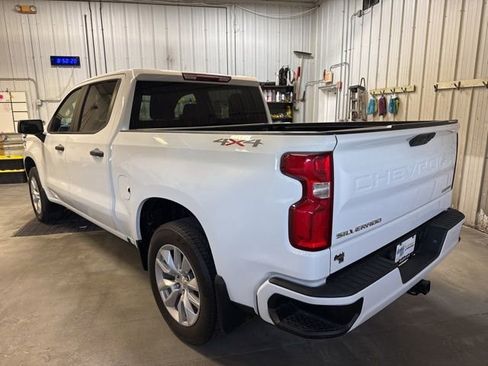 Used 2021 Chevrolet Silverado 1500 Custom image 5
