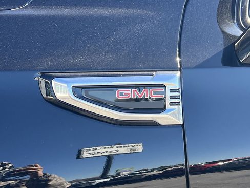 New 2026 GMC Yukon Denali w/ Sun & Power Step Package image 27