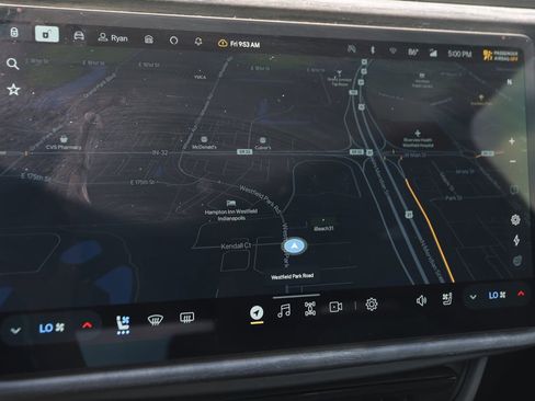 Used 2022 Rivian R1T Adventure image 8