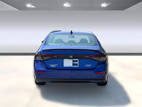 Used 2023 Honda Accord Sport image 10