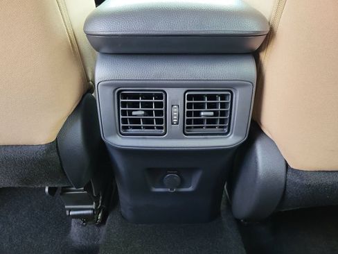Used 2024 Toyota RAV4 LE AWD/4WD image 16