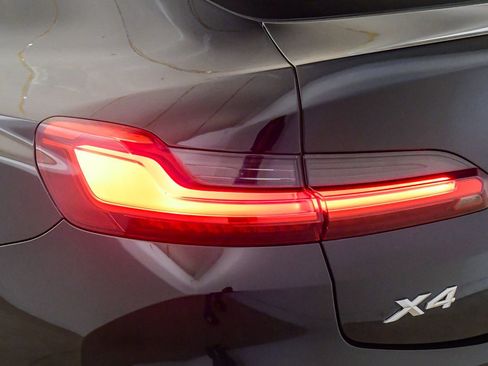Used 2023 BMW X4 xDrive30i w/ Premium Package AWD/4WD image 11