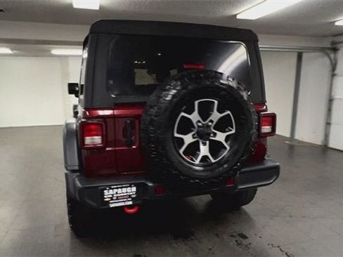 Used 2022 Jeep Wrangler Unlimited Rubicon w/ Cold Weather Group image 7