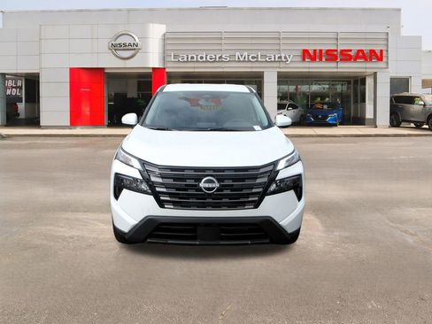 New 2026 Nissan Rogue SV w/ Cold Weather Package FWD image 8