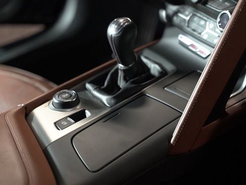 Used 2018 Chevrolet Corvette Z06 RWD image 38