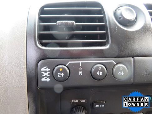 Used 2006 Chevrolet Colorado LS image 23