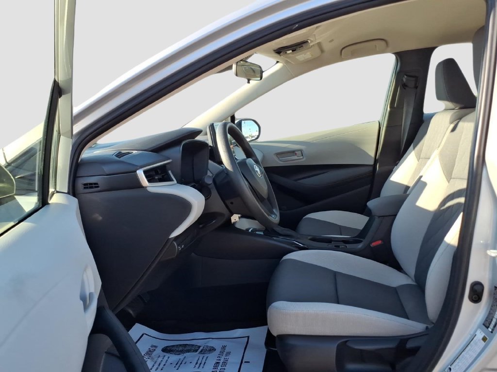 Used 2024 Toyota Corolla LE FWD image 20