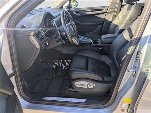Used 2019 Porsche Macan S image 17