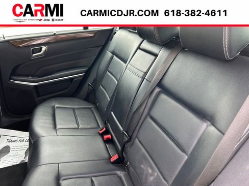 Used 2014 Mercedes-Benz E 350 4MATIC Wagon image 36