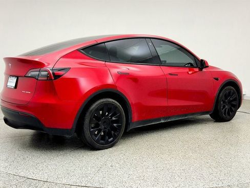 Used 2023 Tesla Model Y Long Range AWD/4WD image 5