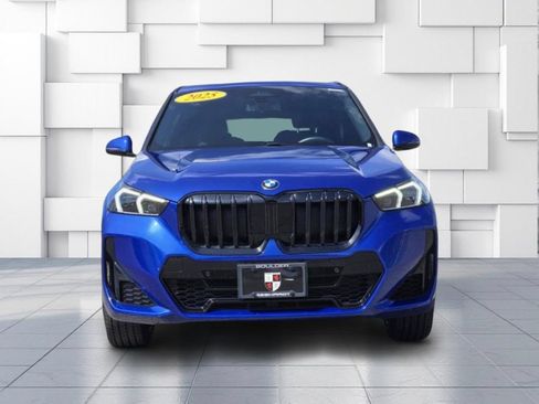 Used 2025 BMW X1 xDrive28i w/ M Sport Package AWD/4WD image 2