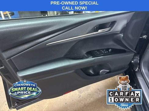 Used 2025 Toyota Camry SE FWD image 7