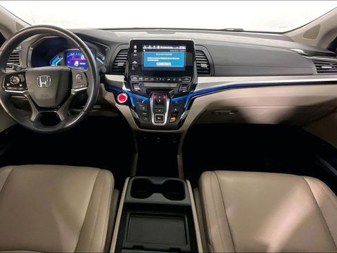 Used 2023 Honda Odyssey Touring image 21