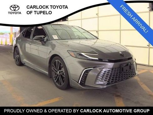 Used 2025 Toyota Camry XSE w/ Premium Package image 3