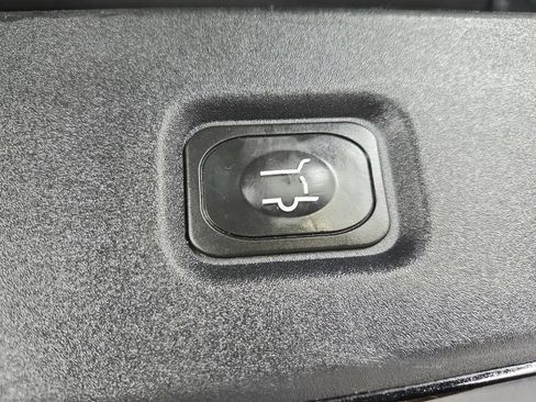 Used 2025 Ford Expedition Active RWD image 57