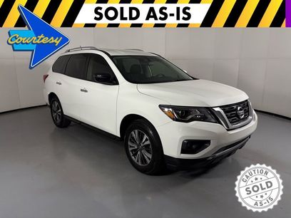 Certified 2017 Nissan Pathfinder SV