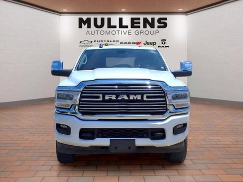 Used 2024 RAM 2500 Laramie AWD/4WD image 2