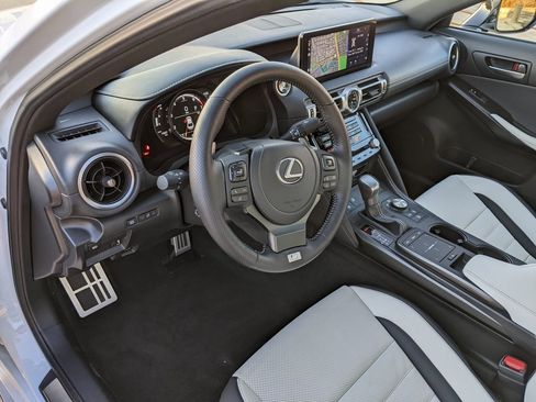 Used 2022 Lexus IS 350 F Sport image 8