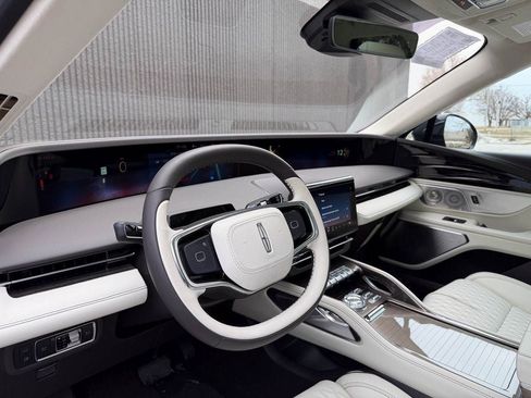 New 2026 Lincoln Nautilus Black Label image 9