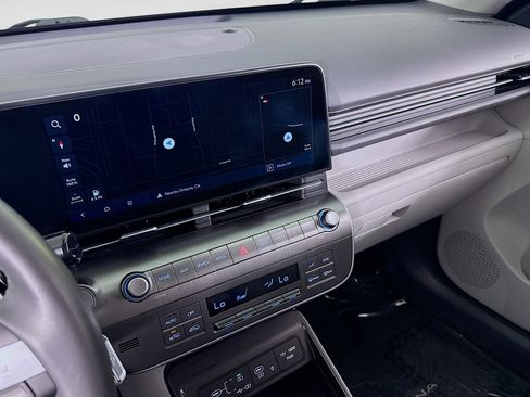 Used 2024 Hyundai Kona SEL w/ Convenience Package image 19