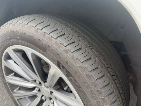 Used 2023 Jeep Grand Wagoneer L Series II w/ Convenience Group III image 10