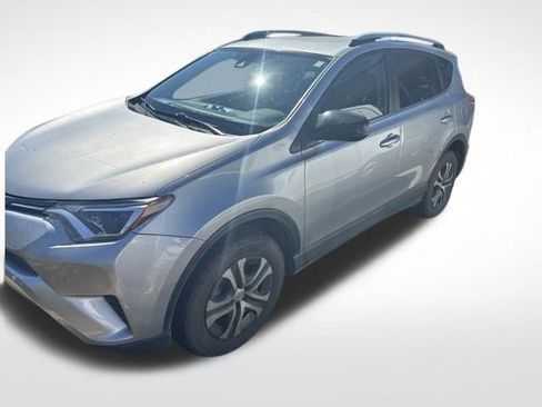 Used 2018 Toyota RAV4 LE w/ All Weather Liner Package AWD/4WD image 5