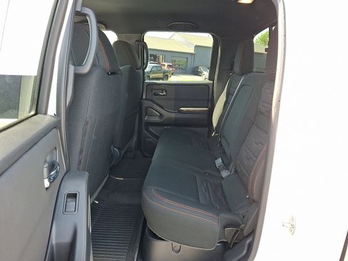 Certified 2024 Nissan Frontier PRO-4X w/ Pro Convenience Package AWD/4WD image 11