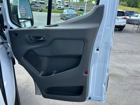 Used 2025 Ford Transit 250 148 High Roof Extended w/ Load Area Protection Package RWD image 16