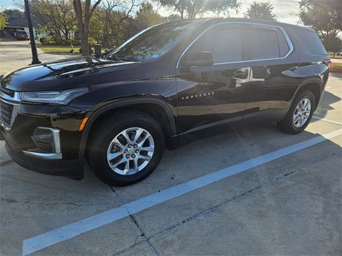 Certified 2023 Chevrolet Traverse LS image 4