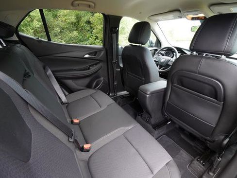Used 2023 Buick Encore GX Select image 21