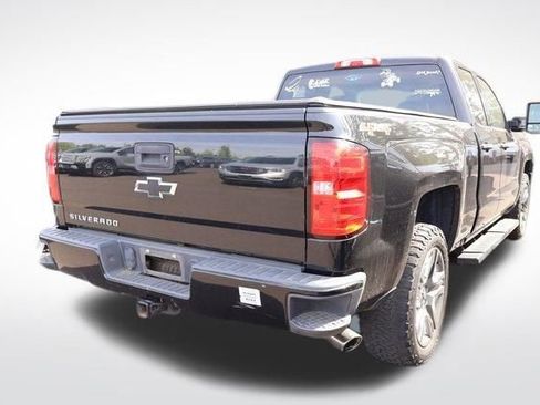 Used 2016 Chevrolet Silverado 1500 Custom w/ Custom Convenience Package AWD/4WD image 2
