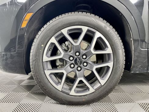 Used 2023 Chevrolet Blazer RS w/ Driver Confidence II Package image 9