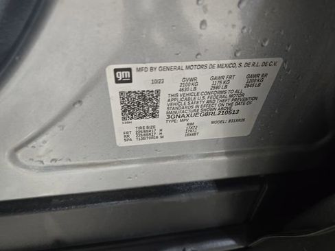 Used 2024 Chevrolet Equinox LT w/ LPO, Floor Liner Package image 37