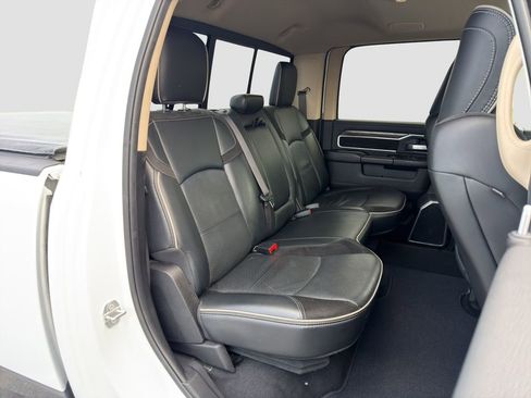 Used 2021 RAM 2500 Laramie AWD/4WD image 32