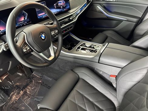 Used 2026 BMW X5 sDrive40i w/ Premium Package RWD image 4