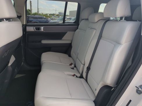 New 2026 Hyundai Santa Fe SE image 17