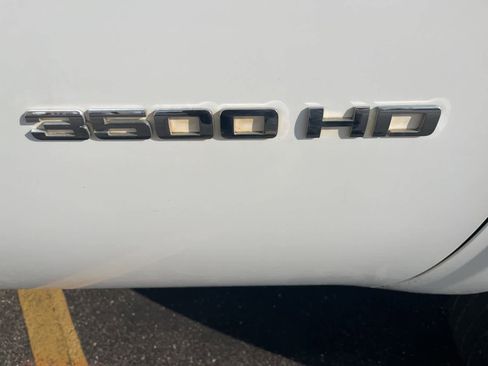 Used 2011 Chevrolet Silverado 3500 W/T image 30