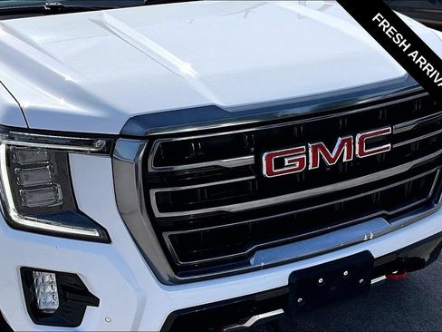 Used 2023 GMC Yukon AT4 w/ Technology Package AWD/4WD image 33