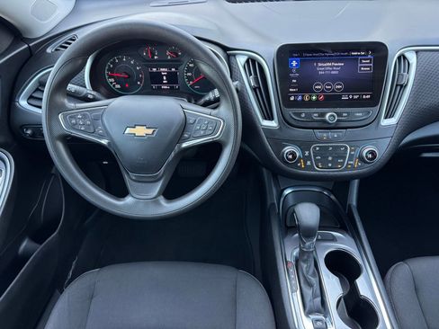 Used 2023 Chevrolet Malibu LT FWD image 20