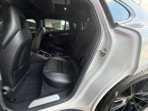 Used 2018 Porsche Panamera 4S AWD/4WD image 37